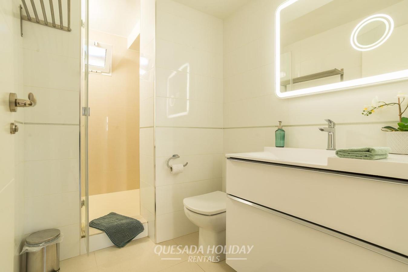 La Perla Benidorm Apartment Seaview & Pool Levante Beach Екстериор снимка